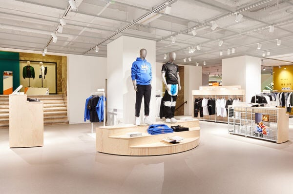 amsterdam_retail_employment_Bijenkorf