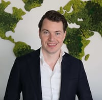 Gideon Profile (4)-min